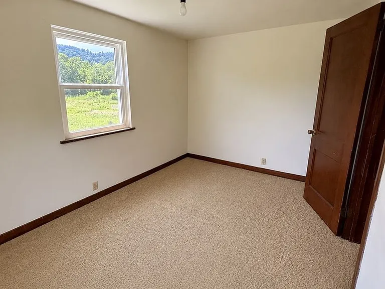 4861 Bull Creek Rd — Photo 4