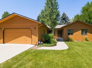 3108 Country Club Cir, Billings, MT 59102