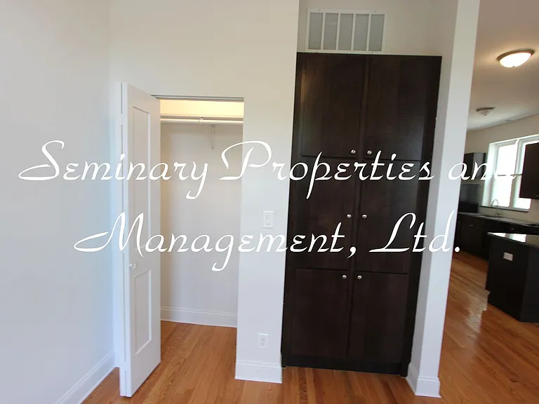 3356 N Seminary — Photo 7