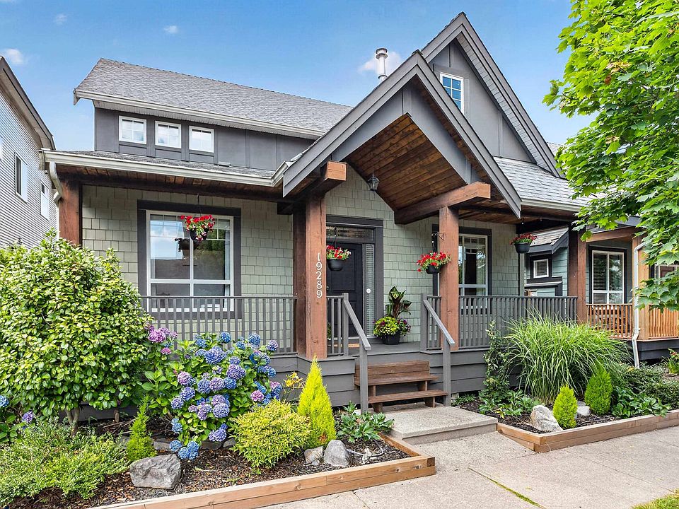 1st image of 19289 69th Ave
