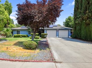 817 W Walnut St, Exeter, CA 93221
