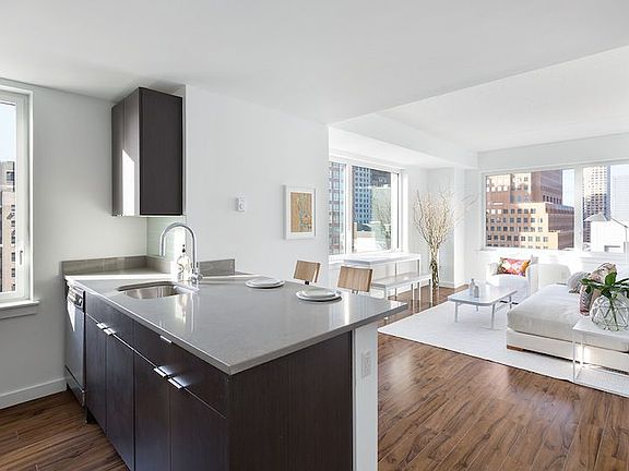2nd image of 7 Dekalb Ave APT 10Q