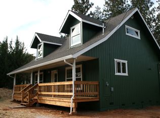 12704 Mueller Dr, Groveland, CA 95321