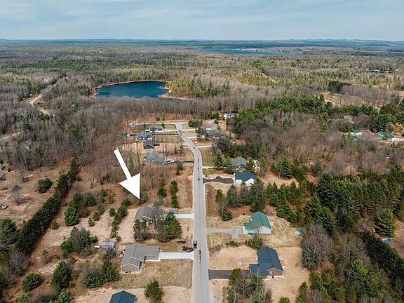 3rd image of 1792 Old Cabin Dr