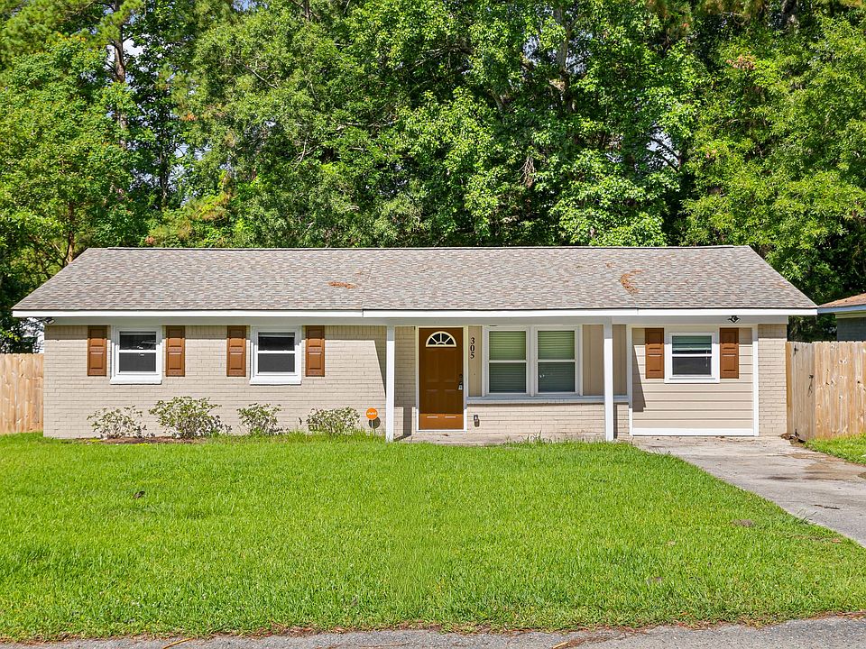 1st image of 305 Elliott Dr
