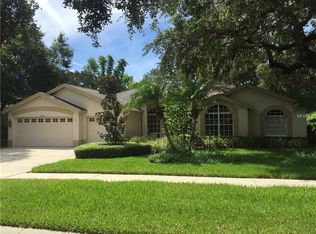 3043 Homestead Oaks Dr, Clearwater, FL 33759