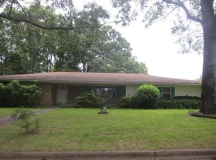 2002 W 3rd Ct, Russellville, AR 72801