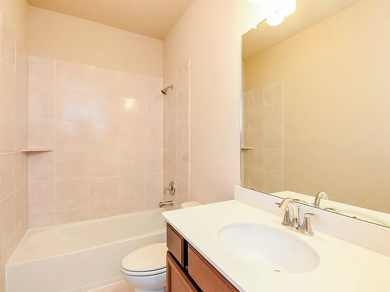 8413 Water Oak Pass Dr — Photo 23