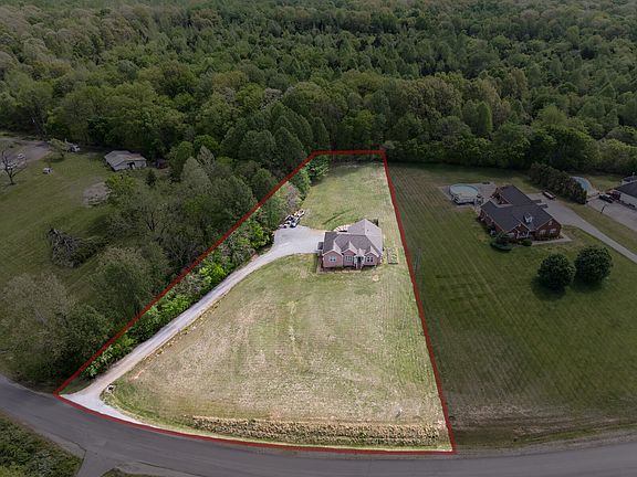 4th image of 1051 Jacobs Valley Rd