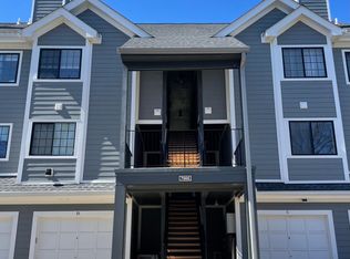 7000 Irwell Ln #11C, Alexandria, VA 22315