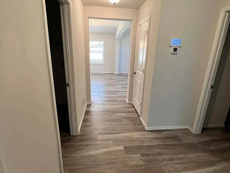 113 Kyra Ln — Photo 15