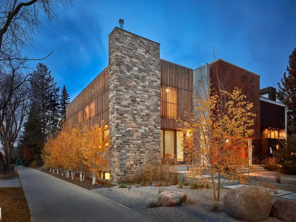 10204 130th St NW, Edmonton, AB T5N 1X5