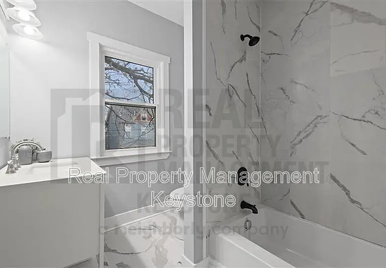 6319 Saint Marie St — Photo 32