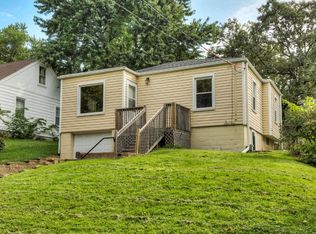 3509 38th St, Des Moines, IA 50310