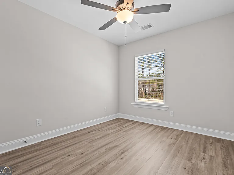 37 Azalea Ln — Photo 23