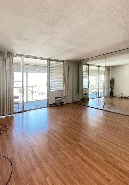 Living Dining room