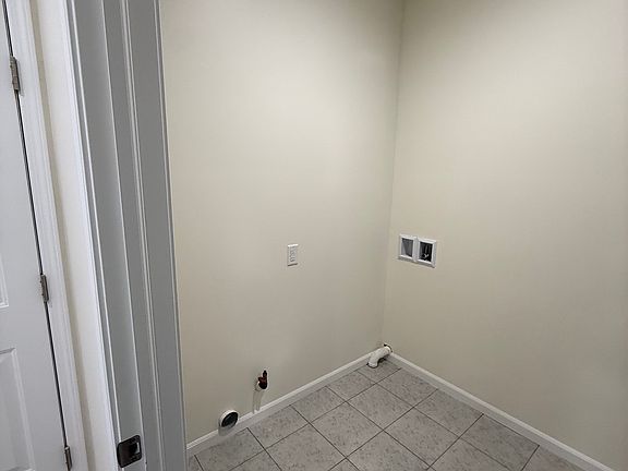 5th image of 608-606 Grant Ave #608