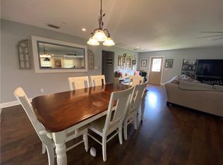 575 E Lake Dr, Tarpon Springs, FL 34688