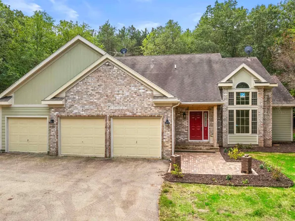 N3597 Blackhawk Rd, Pine River, WI 54965