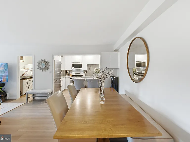4201 Cathedral Ave NW #903W — Photo 14