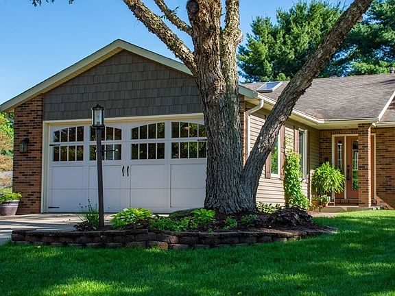 4th image of 22905 Stonebrier Dr