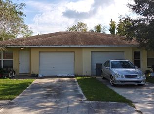 10 W Towne Pl #12, Titusville, FL 32796