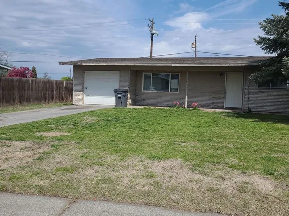 8912 Travis Dr, 8912 Travis Dr #A, Moses Lake, WA 98837