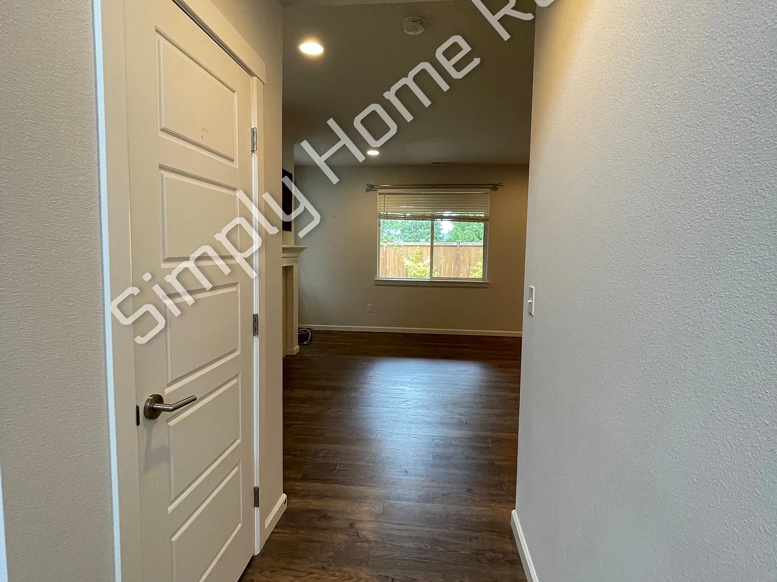 3 bed, 2.5 bath, 2148 sqft, $3,100 — Photo 4