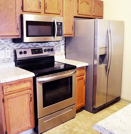 5th image of 7309 Wisteria St #B