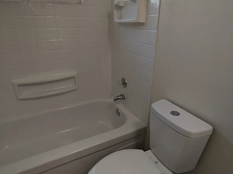 4063 N Alaska St #4063 — Photo 7