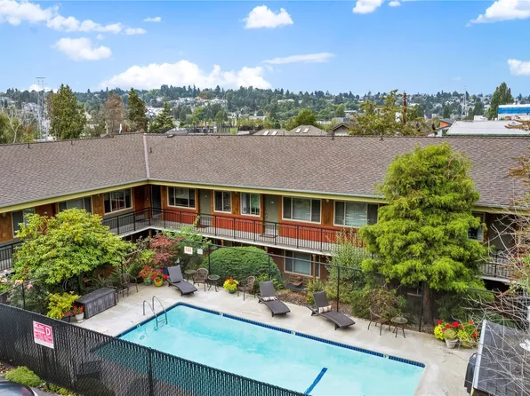 3636 Evanston Avenue N #10, Seattle, WA 98103