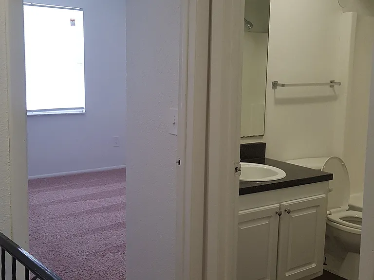 Oak Ridge Apartments — Photo 50