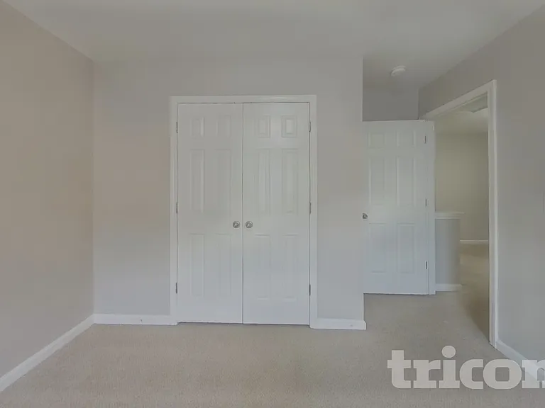 11311 Breezehill Ln — Photo 14
