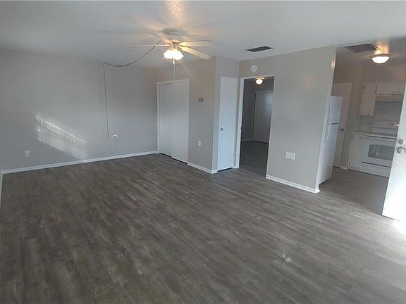 3rd image of 1007 Florida Ave APT 10
