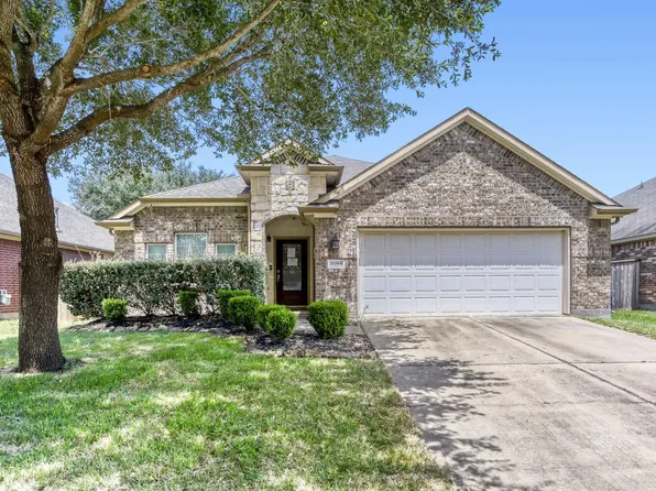 21554 Barrett Knolls Dr, Richmond, TX 77406