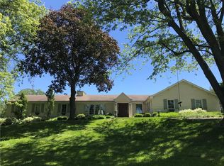 12102 Hoosier Rd, Fishers, IN 46037