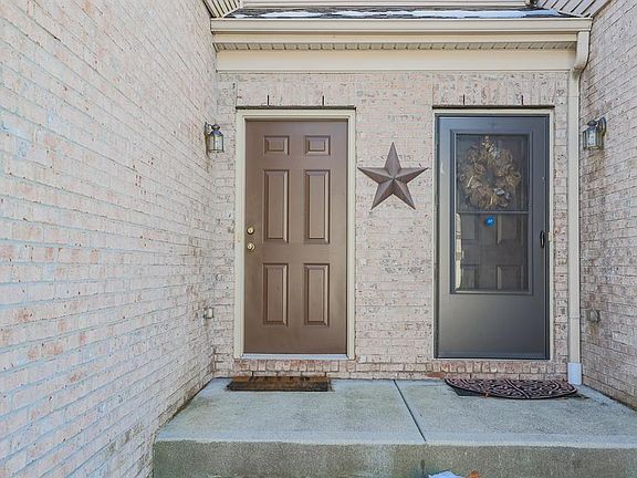 3rd image of 3749 Thorngate Dr