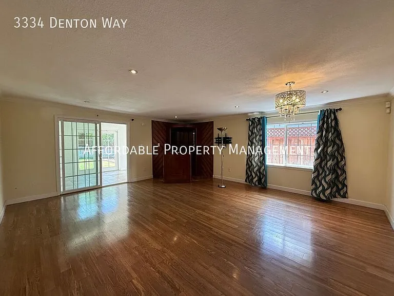 3334 Denton Way — Photo 6