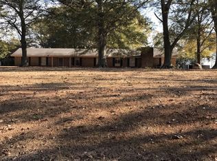 191 Salem Rd, Forest, MS 39074