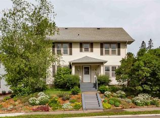 1621 E 8th St, Duluth, MN 55812