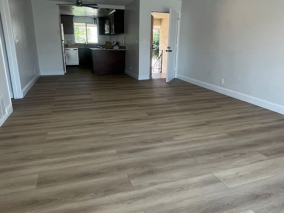 5th image of 2025 Oxford Ave APT 8