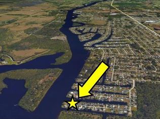 2190 Santiago Ave, Fort Myers, FL 33905