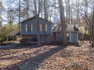 2958 Hillwood Dr, Lawrenceville, GA 30044