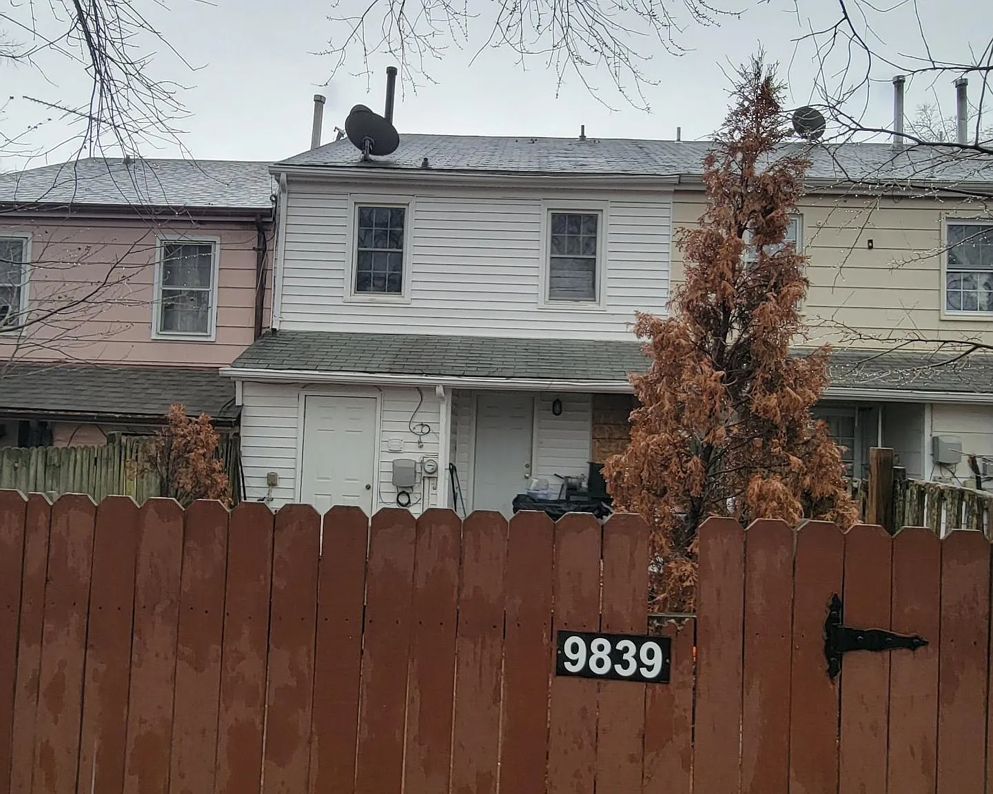 9839 Maury Lane — Photo 1