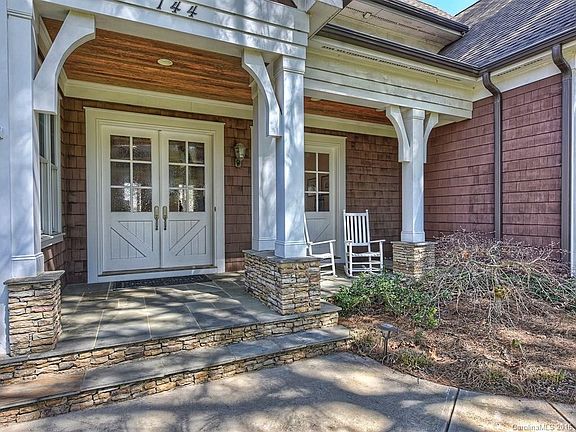 5th image of 144 Heathland Ln #807