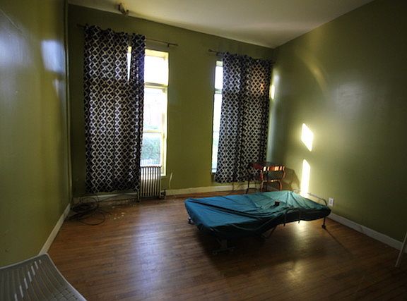 4th image of 185 Chauncey St #Bld