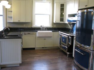 820 Maple St, Edmonds, WA 98020