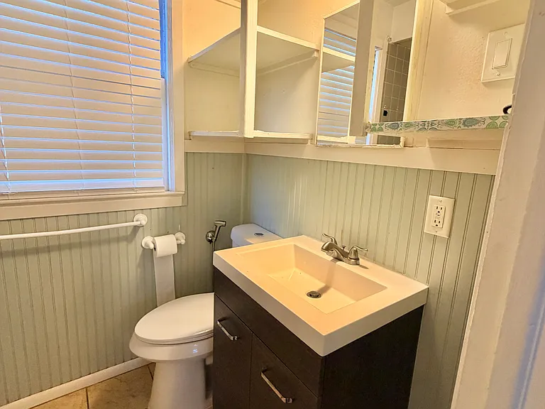3208 Duval St #2 — Photo 10
