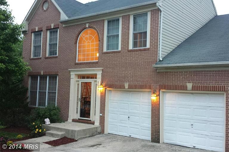 1st image of 9633 Utica Pl