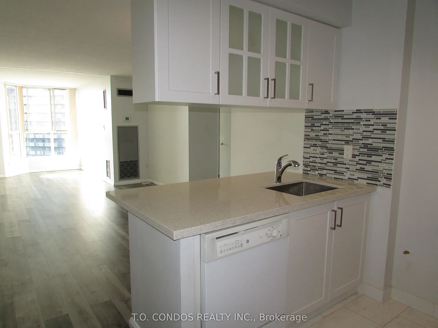 1 bed, $2,495 — Photo 3